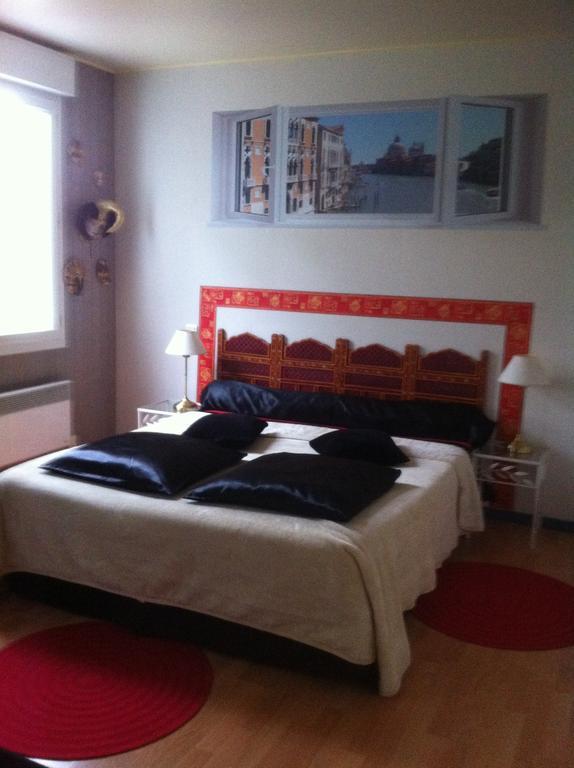 Chambre D'Hotes Dyrslot Bed and Breakfast Saint-Denis-de-Pile Exterior foto