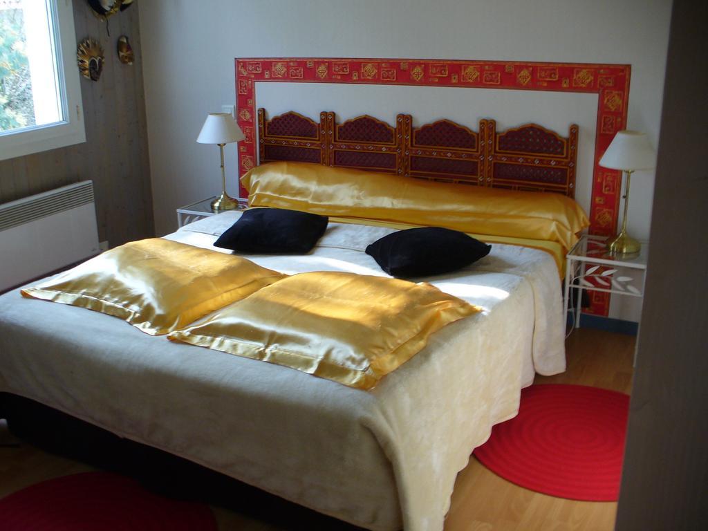 Chambre D'Hotes Dyrslot Bed and Breakfast Saint-Denis-de-Pile Exterior foto